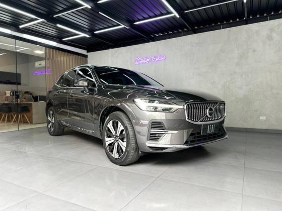 VOLVO XC60 2.0 T8 RECHARGE PLUS AWD GEARTRONIC